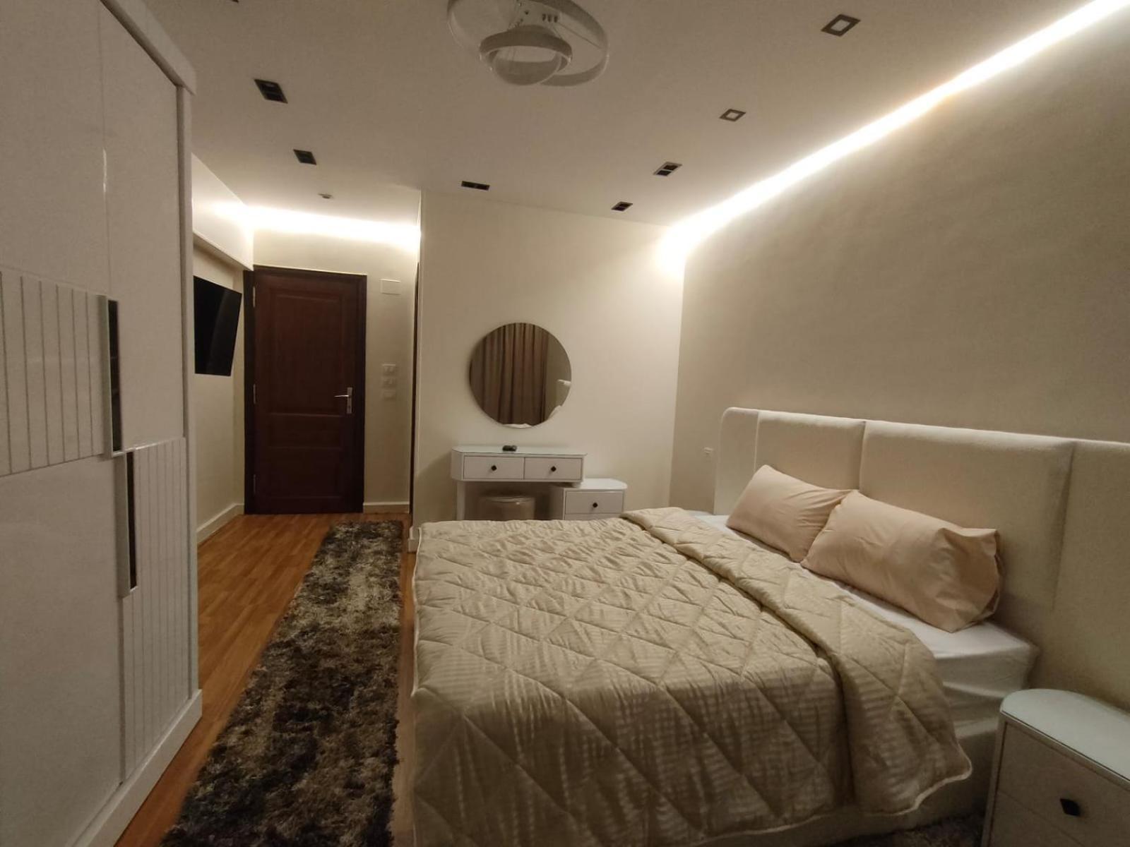 Apartment Luxurious Downtown House Near Airport And Malls *
